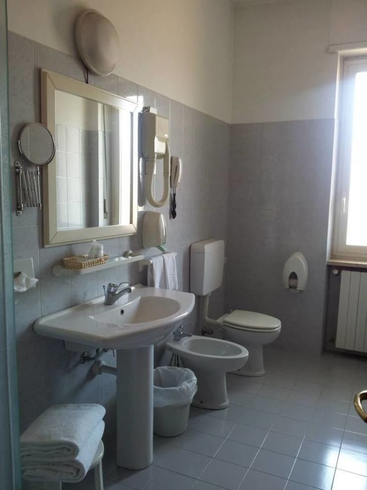 Hotel Frejus Collegno Extérieur photo