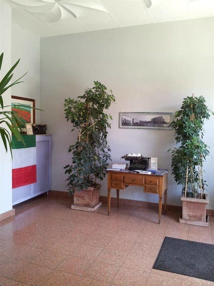 Hotel Frejus Collegno Extérieur photo